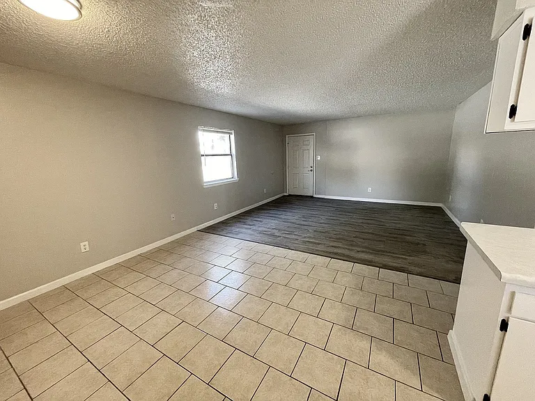 2935 Claude Dove Dr — Photo 16