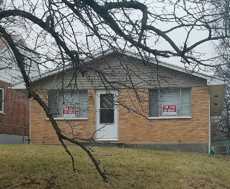 1st image of 4015 W 2nd St