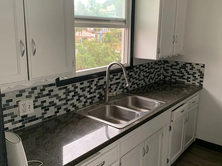 Manhattan Manor LLC — Photo 12
