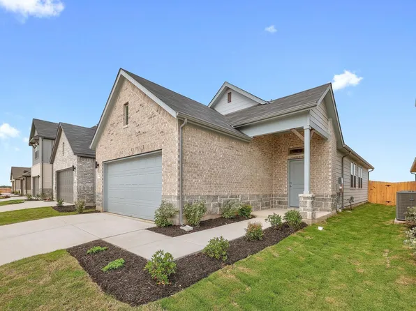 445 Lucky Ave, Elgin, TX 78621