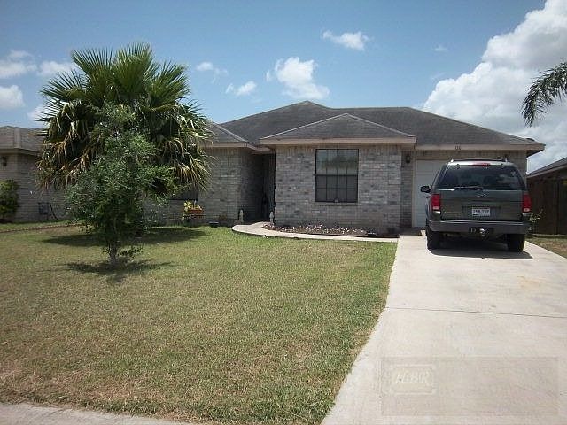 1st image of 120 Villa Del Sur Dr
