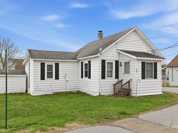 106 Hill St, Elkland, PA 16920