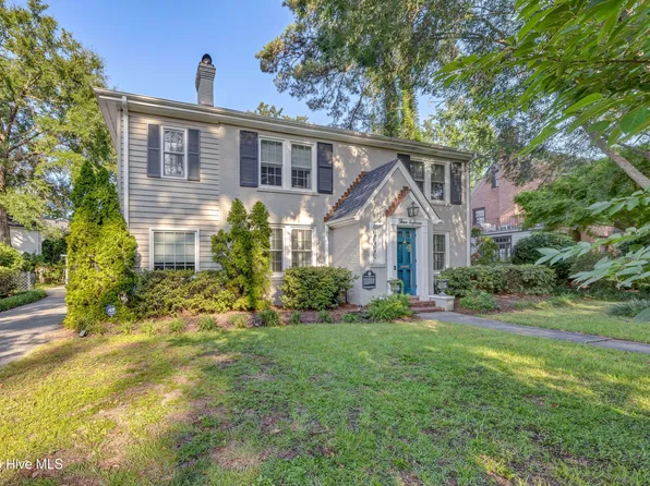 318 Colonial Drive, Wilmington, NC 28403