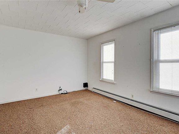 5th image of 88 Searing Ave