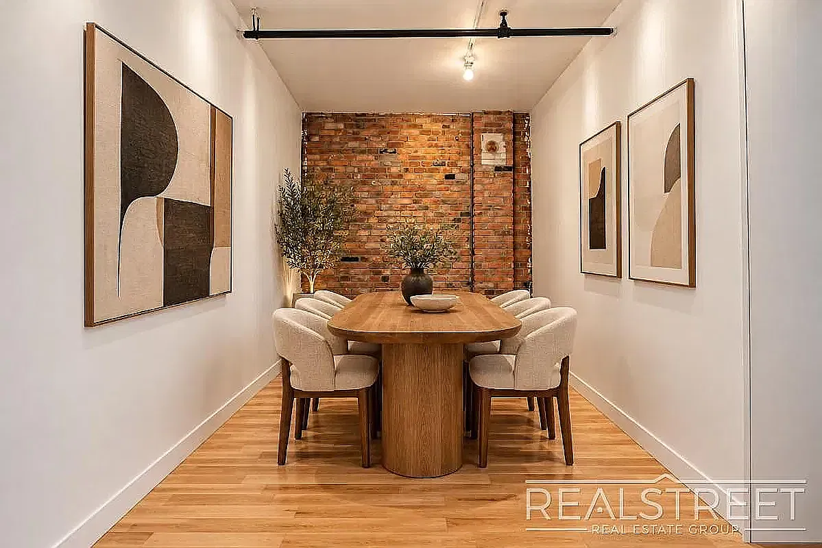 337 Kent Avenue — Photo 4