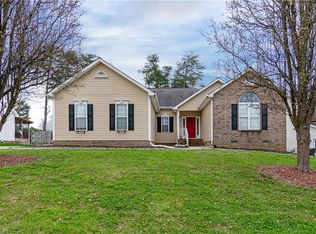 1810 Runner Stone Dr, High Point, NC 27265