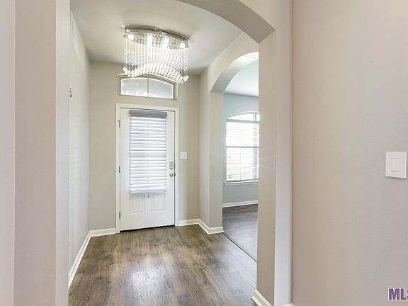 3rd image of 39437 Legacy Lake Dr