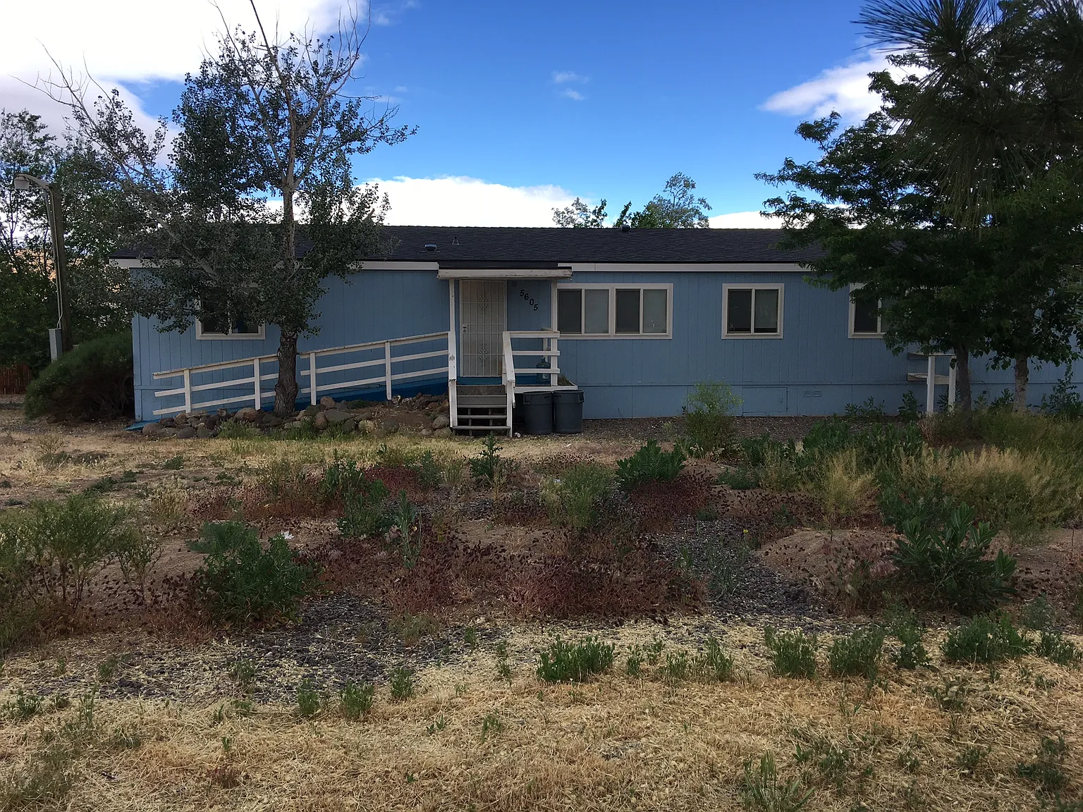 5605 Klondike Dr photo 1