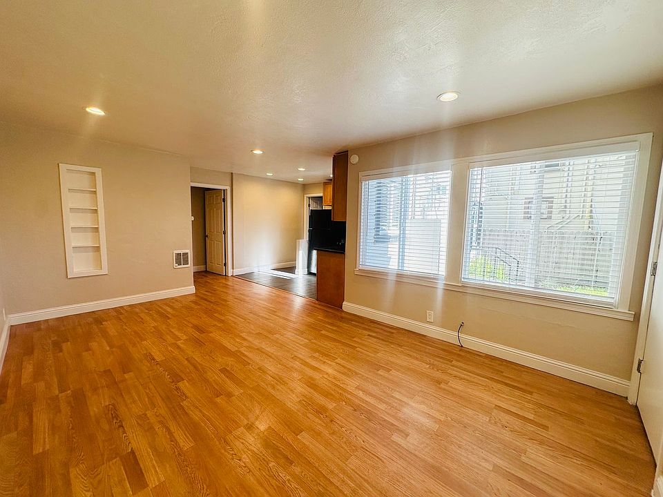 1st image of 3210 San Leandro St APT 1