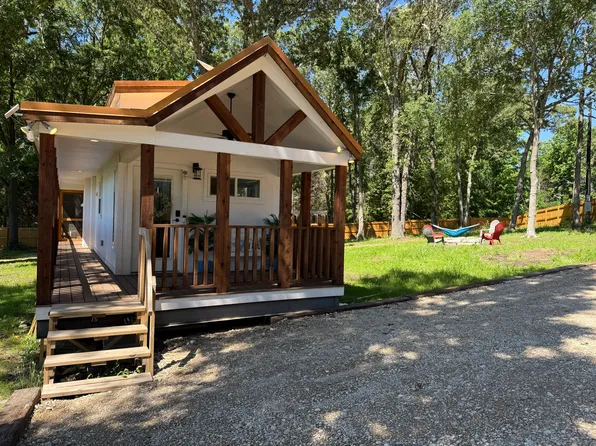 4290 County Road 3703, Athens, TX 75752