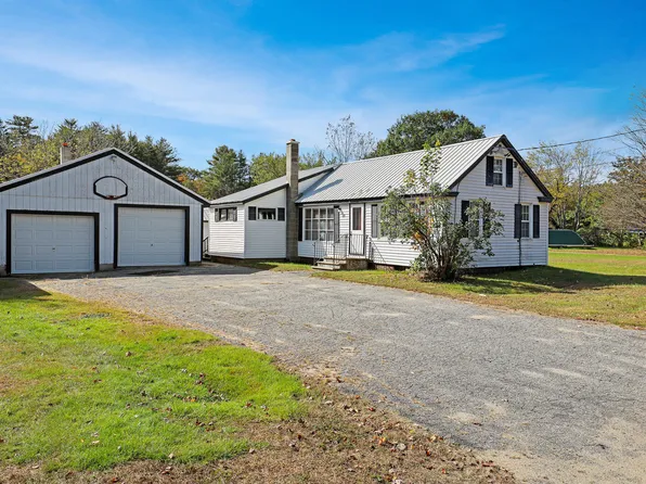 44 Coburn Avenue, Dixfield, ME 04224