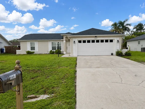 9091 Cypress Dr N, Fort Myers, FL 33967