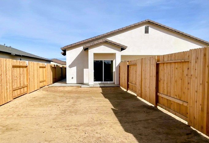 2nd image of 5016 Cohiba Ct #1