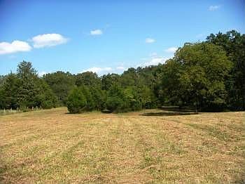 2nd image of 1569 Girardier Ln