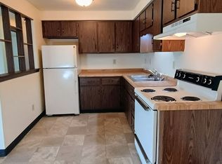 Windsor Heights, Green Bay, WI 54302