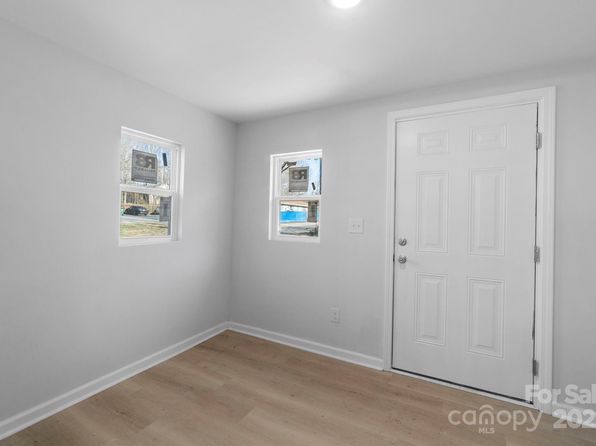 257 Textile Ave, Spindale, NC 28160