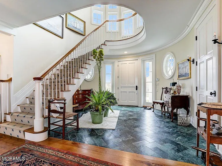 225 Channel Ln — Photo 9