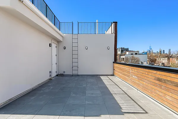 Sold by Douglas Elliman | media 27