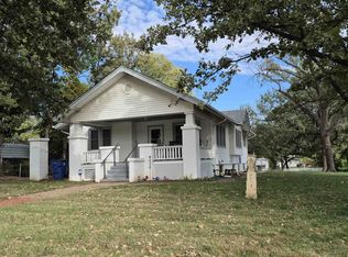 320 S Main St, Eureka, KS 67045