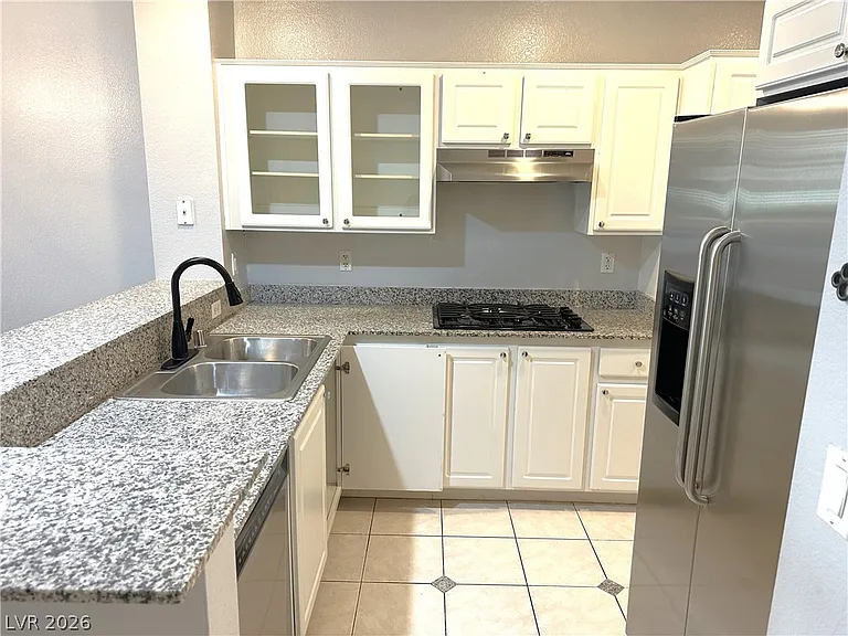 59 E Agate Ave #204 — Photo 7