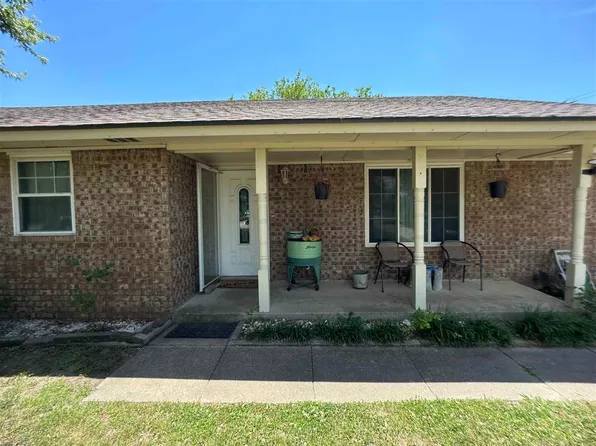 811 Oakwood Ln, Newkirk, OK 74647