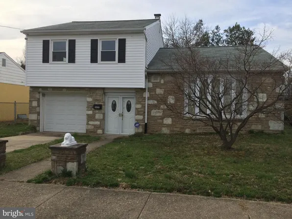 9622 Hoff St, Philadelphia, PA 19115