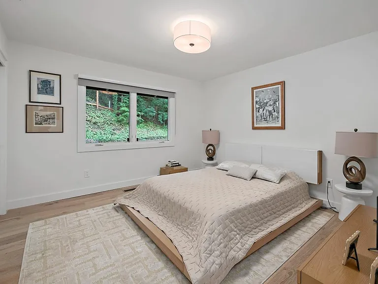 29 Eugenia Ln — Photo 29