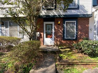 909 Regal Path Ln, Decatur, GA 30030