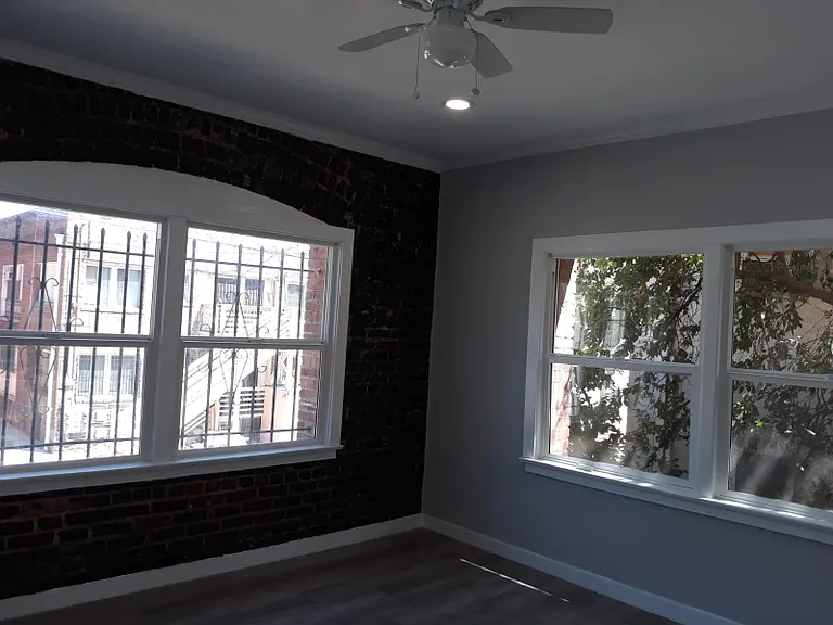 730 S Catalina St — Photo 25