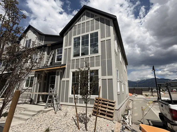 1141 N Downfield Ln #201, North Salt Lake, UT 84054