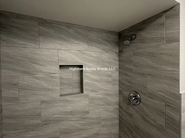 8644 Skokie Blvd #405A — Photo 11