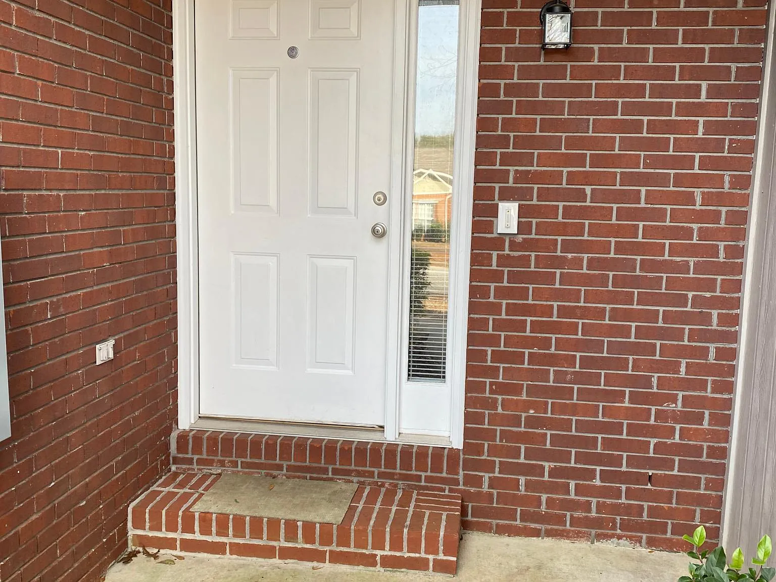 148 Woodmere Dr — Photo 3