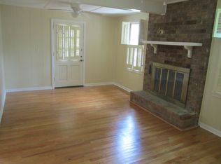 2032 E Derenne Ave, Savannah, GA 31406