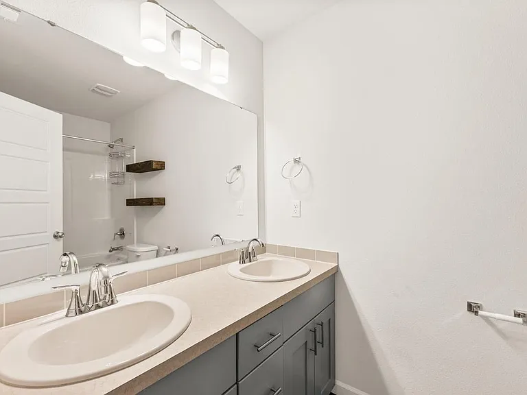 9966 Dain St SE — Photo 23