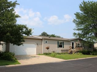 322 Mallard Ln, Sandwich, IL 60548