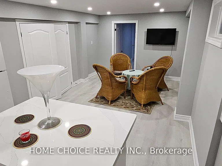18 Stone Mason Dr #BASEMENT — Photo 3