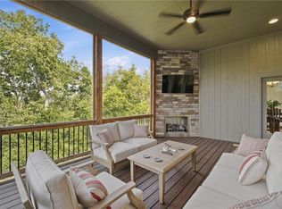 11442 S Montclaire Dr, Olathe, KS 66061