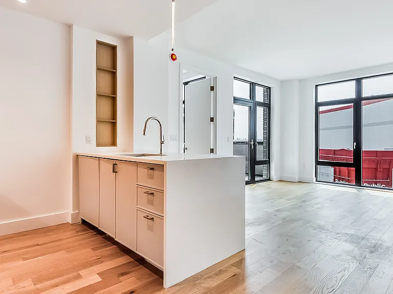 38-38 32nd St #910 — Photo 4