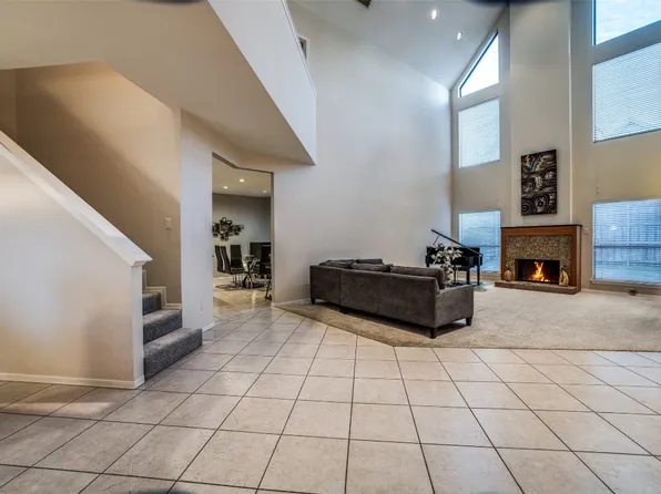 6028 Derek Trl, Dallas, TX 75252