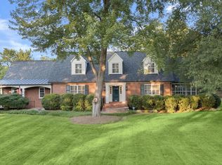 9305 Main St, Manassas, VA 20110