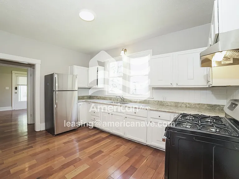 1656623_006_kitchen_12771424.jpg