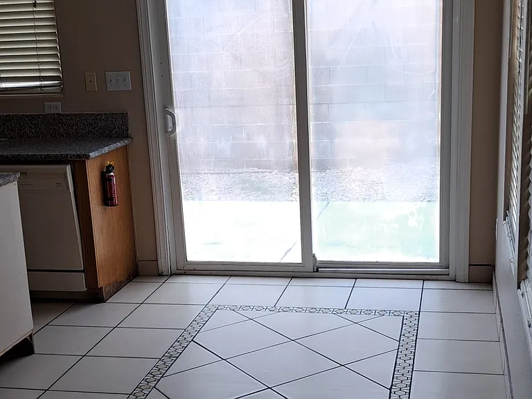 3011 Cantabria Ct — Photo 7