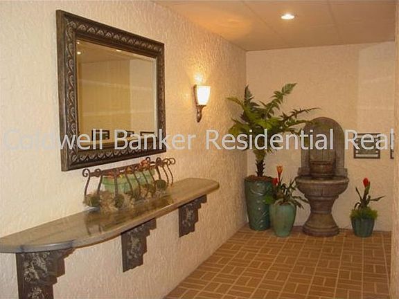2nd image of 105 4th Ave NE Unit 422