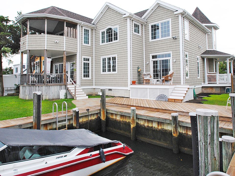 171 Biltmore Blvd, Massapequa, NY 11758 Zillow