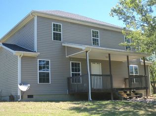 645 Kendrick Ln, Harrodsburg, KY 40330