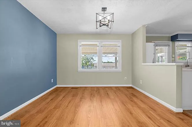 1268 Delbert Ave — Photo 26
