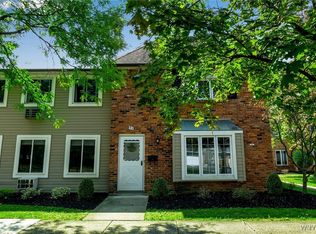 92 Wellington Ct, Buffalo, NY 14221