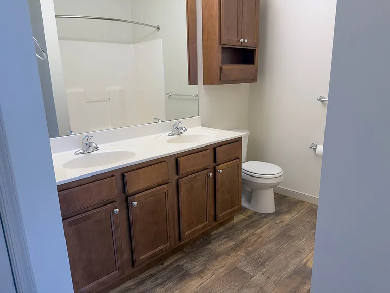 1983 Shady Oak Dr — Photo 11