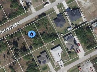 142 Pennfield ST, LEHIGH ACRES, FL 33974