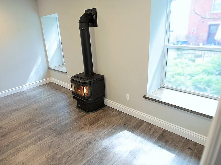 107C Hearn Ave #C — Photo 6